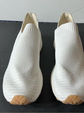 Cream Merrell slip one